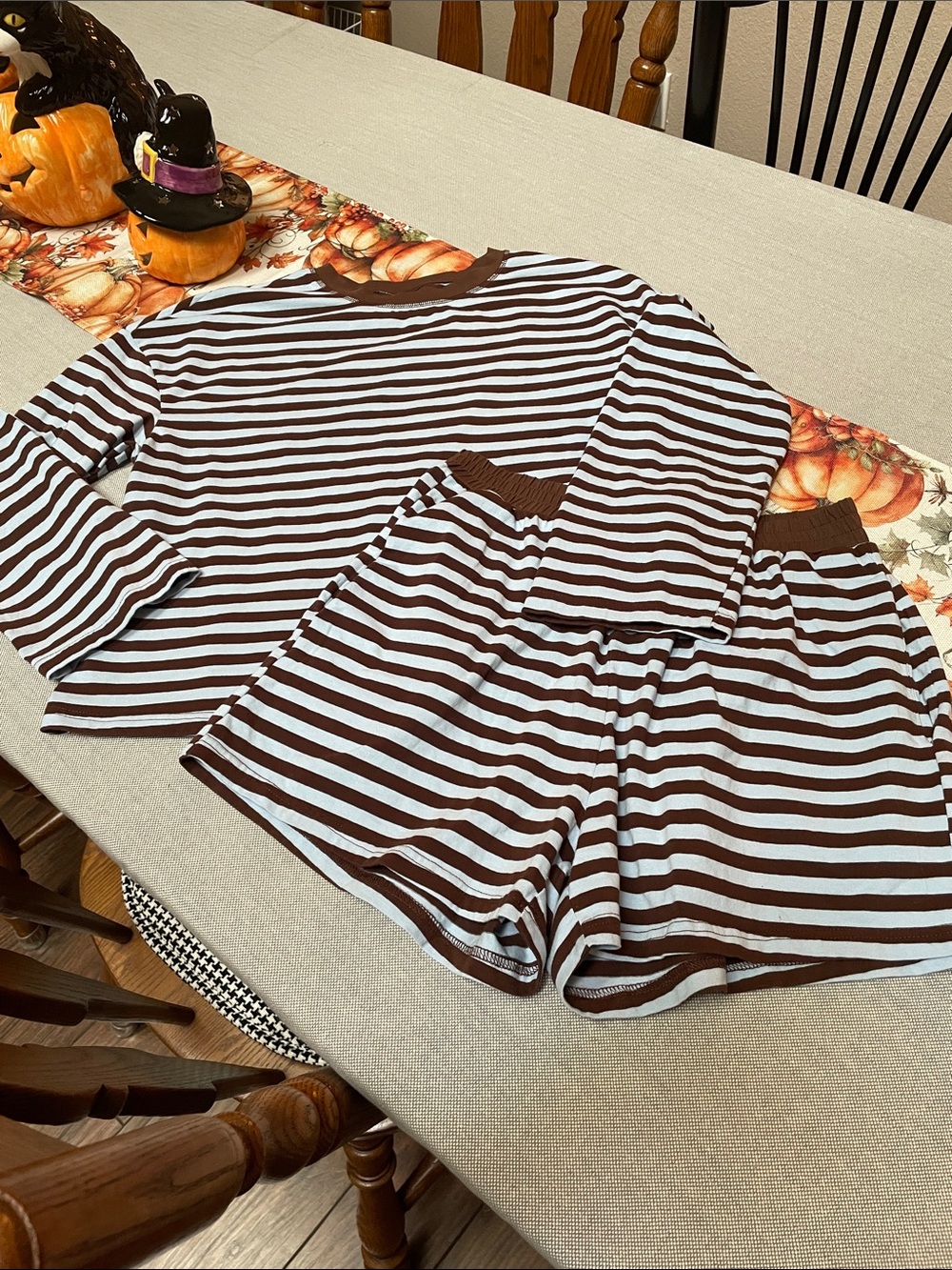 Brown & Blue Striped Pajama Set, M